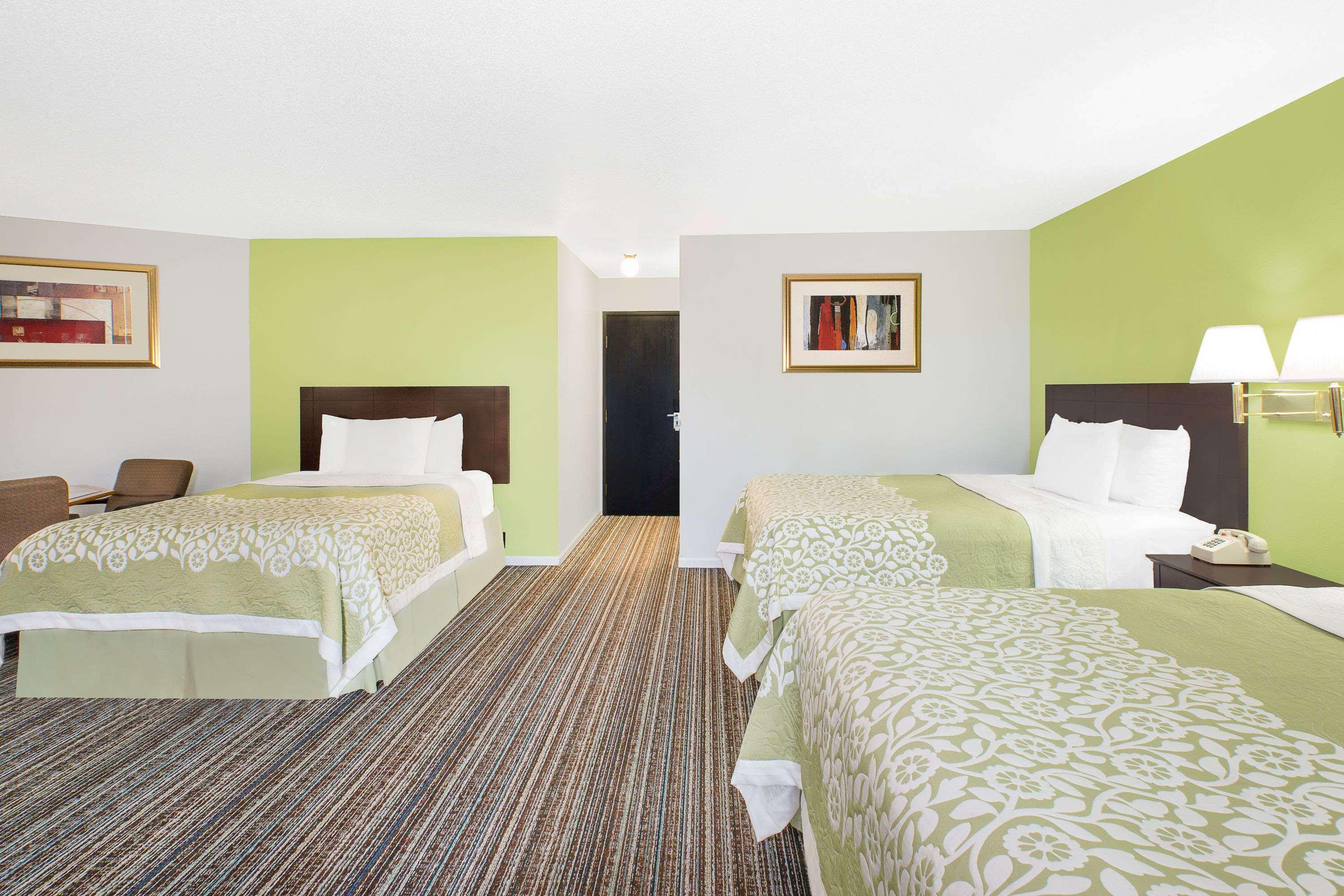 Days Inn By Wyndham York Eksteriør bilde